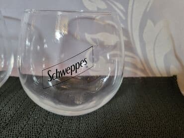 swarovski case za vino cena: Case nove za Schweppes. Nove case,sve na casama odsjaj od svetla — 9