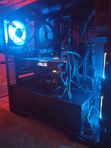 Računari, laptopovi i tableti: Gaming PC INTEL Konfiguracija: CPU: Intel Core i5-7600K MATIČNA — 2