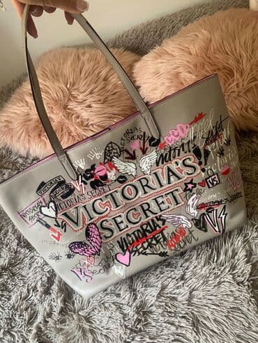 Torbe: Victoria’s Secret original kozna torba 3000 din plus poklongratis — 1