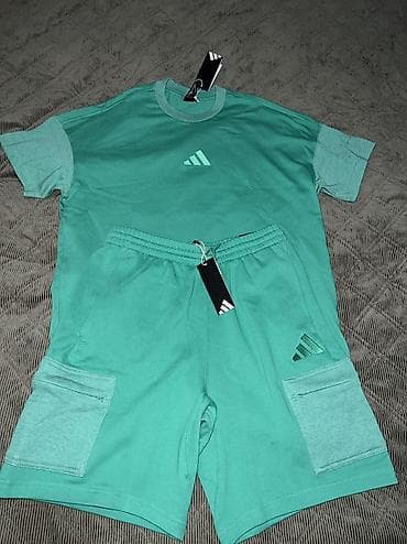 djubretarac muski: ADIDAS All Season T-shirt and Shorts vel. M NOVO Cena je za komplet a — 8