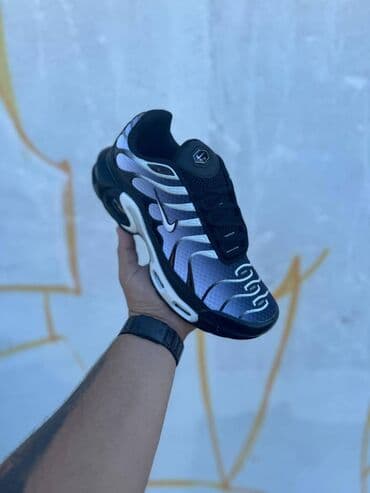 crne tn nike: Patike — 15