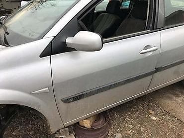vesla za camac: VRATA ZA RENAULT MEGANE — 4