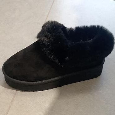 zenske mokasine broj 42: Papuče 41, bоја - Crna — 1