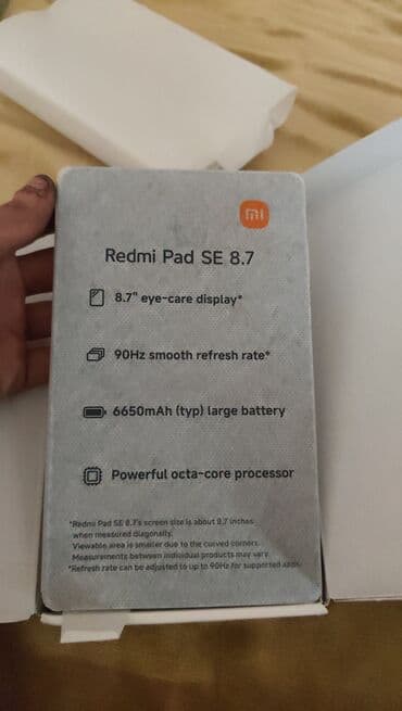polovna klima: Na prodaju tablet Redmi Pad SE 8.7 u grafitno sivoj boji. Dolazi sa — 4