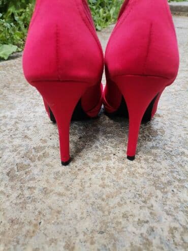 casadei shoes: Salonke, 37 — 5