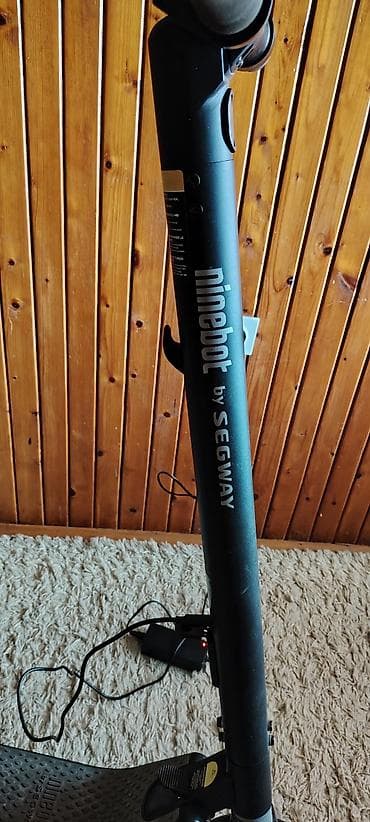 trotinet elektrik 200 euro: Električni trotinet Ninebot by Segway - Model sa digitalnim LED — 2