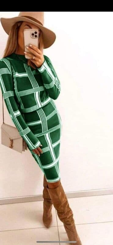 c a kombinezoni: A K C I J A.
Kompleti
Trikotaža
2700 din — 7