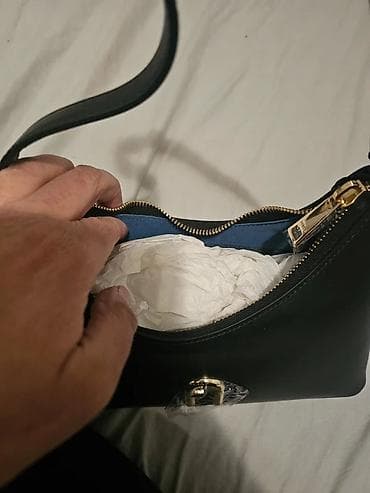 torba u: Furla ženska torba – model sa kratkom ručkom - Materijal: glatka — 3