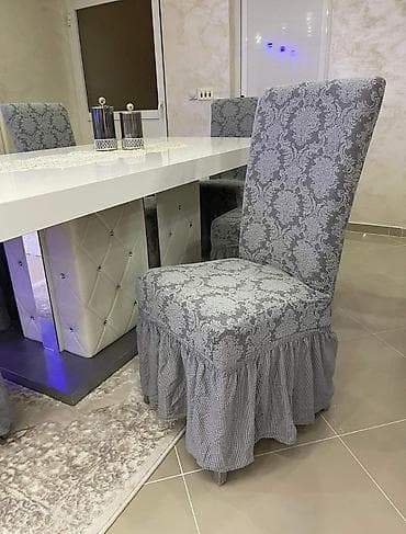 Prekrivači za stolice sa karnerima️
Cena za 6 komada-3600 dinara️