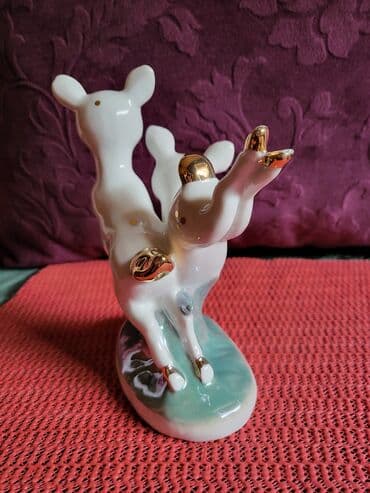 Figurice i makete: Figura nova porcelanska vintaz. Visina. 16cm — 6
