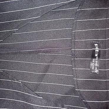 samolepljive etikete: Prugasti ženski prsluk – SHEIN - Model: klasičan prsluk bez rukava sa — 2