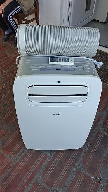 Foto i video kamere: Prenosna klima VIVAX sa izduvnim crevom i daljinskim upravljačem — 3