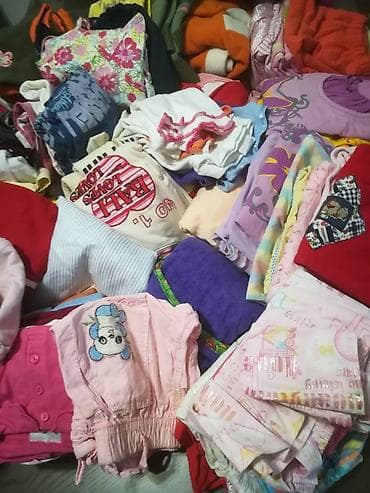 Paket 27 kom sve za 2000 din, vel 2, suknje, haljine, pantalone