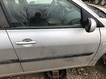 vesla za camac: VRATA ZA RENAULT MEGANE — 1