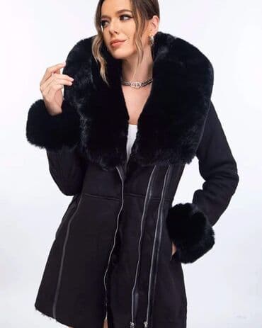 monton xl: Vas omiljeni monton ponovo dostupan.
Cena 6500din
Vel:L XL XXL XXXL — 2