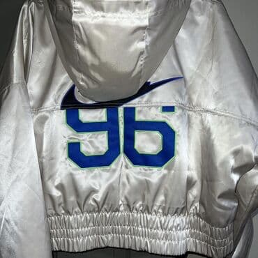 Bomberi: Nike, S (EU 36), Saten, Sa ilustracijom — 4