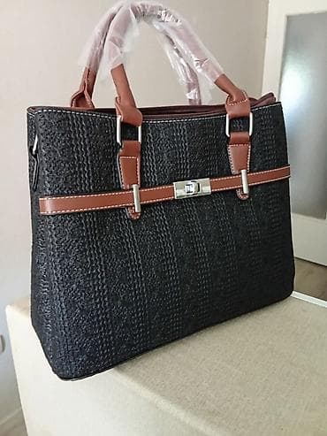 new yorker torbe za plazu: Nova prelepa crno braon tašna dužine 30 cm i visine 23 cm. 3 velike — 3