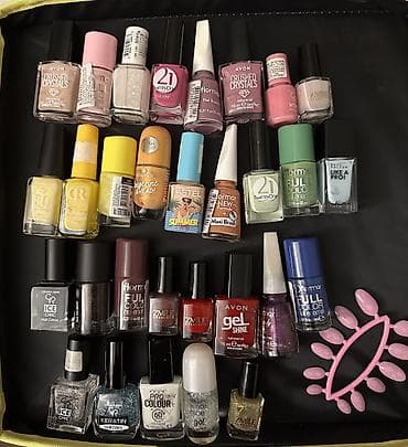 helanke m: Sve za ovi cenu
Lakovi za nokte — 1