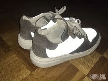 Patike, veličina - 42