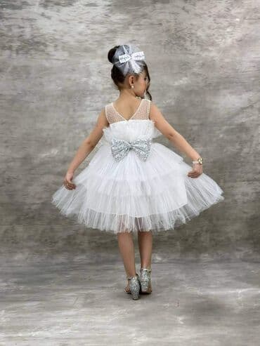 Poslednje veličine na stanju vašeg omiljenog modela po ceni od 3500 na lalafo.rs Poslednje veličine na stanju vašeg omiljenog modela po ceni od 3500