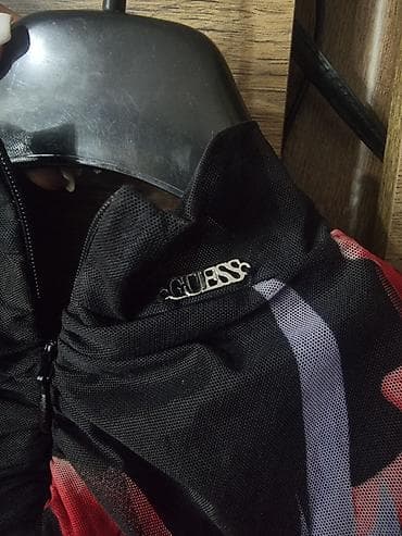 guess trenerke: Guess cvetna haljina M/L — 2