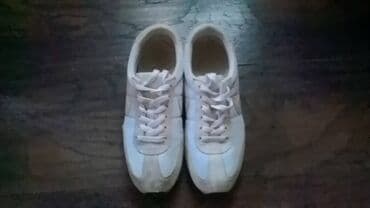 nike just do it: Nike, 39, color - White — 7