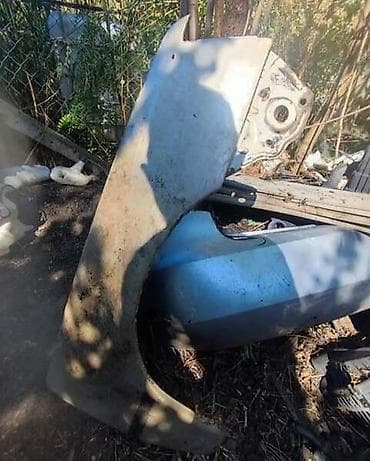 KRILO DESNO ZA PEUGEOT 205 | peugeot 205 desno krilo u dobrom stanju