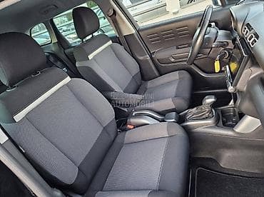 bombina za kola: Citroën C3 Aircross – kompaktni SUV - Spolja: crna boja, moderan — 3