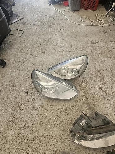 delovi za forda: DESNI FAR FORD SMAX | Desni far ford smax — 1