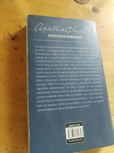 montevideo knjiga: Pitanju je roman "Nepoznato odredište" (engl. Destination Unknown) — 2