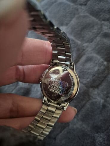 muski satovi do 5000 dinara: Polo zenski sat.Ima garanciju i produzetke. potrebna nova baterija — 3