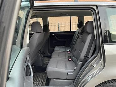 Car Parts: Volkswagen Touran 1.9 TDI, sivi metalik, dizel monovolumen sa petoro — 6