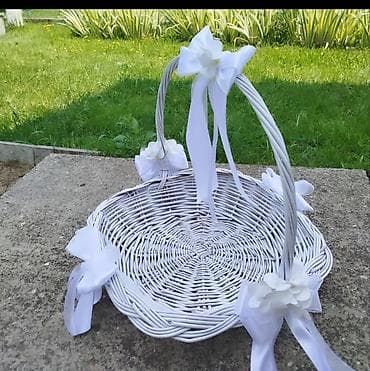 Svadbena oprema: Dekorativne bele korpe za posebne prilike - Ručno pletene korpe od — 1