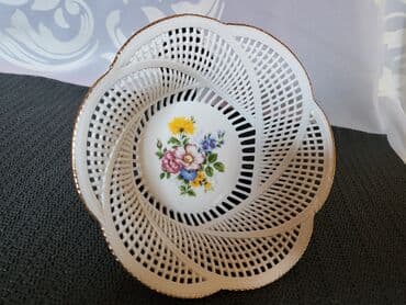 porcelanske solje za caj: Bombonijera nova Cluj Napoka porcelan iz 70ih. Porcelanska rumunska — 2