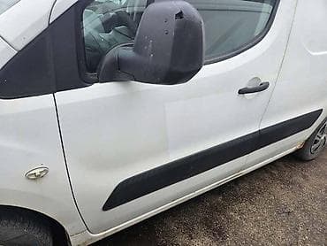 LEVA VRATA ZA PEUGEOT PARTNER OD 2008. DO 2012. GOD. | Leva Vrata na lalafo.rs LEVA VRATA ZA PEUGEOT PARTNER OD 2008. DO 2012. GOD. | Leva Vrata
