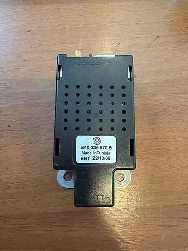 shark antena za auto: POJACIVAC ANTENE ZA VOLKSWAGEN GOLF 5, GOLF 6 - 5M0035570B | — 1
