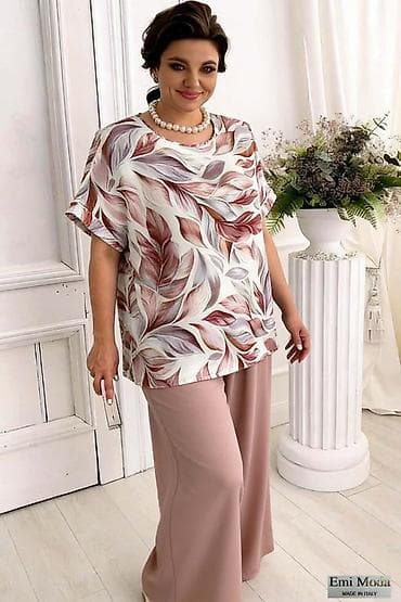 kompleti od tvida: Komplet
Cena 2600
Vel. do 5xl
V20 — 3