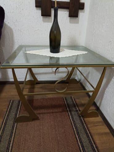 deciji set sto i stolica: Metalni stočić sa slike,Nogice ram sve metal-obojen osnovnom bojom pa — 1