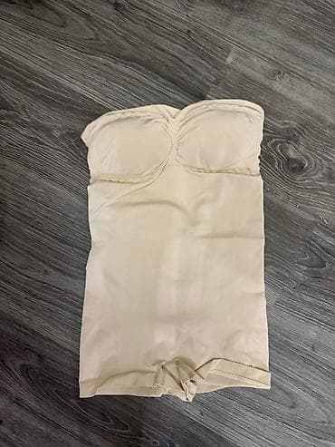 bez ugg: Nov Lascana steznik bez bretela, M veličine — 1