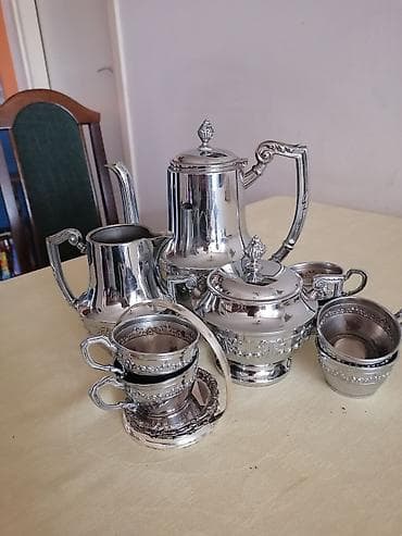 serpe od 20 litara: Komplet za čaj/kafu – klasičan metalni servis od 10 delova - — 2