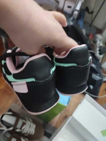 balanciaga patike: Reebok, 37, color - Black — 4