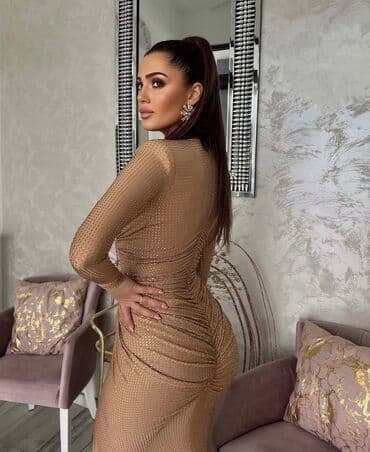Women's Clothing: 3000 — 3