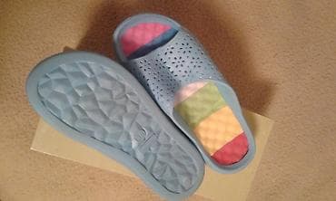 papuce za leto: Lagane,udobne,jako mekane papuce plave sa sarenim — 4