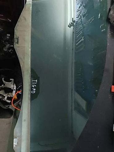 prednja kamera za auto: STAKLA ZA VOLKSWAGEN TIGUAN OD 2007. DO 2016. GOD. | Originalna — 3