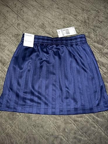 neispavan ili ne ispavana: Nike Sportswear Women's Jacquard Striped Skirt vel. XS, S NOVO
IF — 9