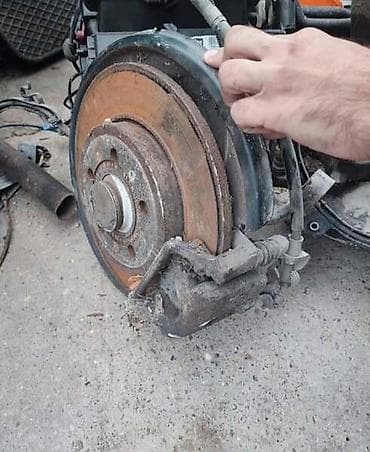 KOCIONI ZA AUDI A4 | audi a4 b7 kocioni diskovi zadnji 70e par imam na lalafo.rs KOCIONI ZA AUDI A4 | audi a4 b7 kocioni diskovi zadnji 70e par imam