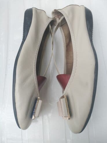 pantalone od vestacke koze: Ballet shoes, 40 — 3