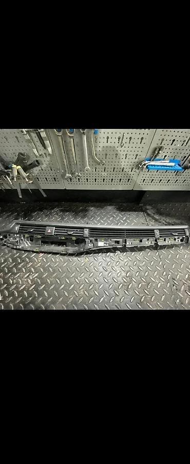 lovato prekidac za plin: AUDI A4 B9 CENTRALNI LUFTER VENTILACIJA 8W1820902D | Audi vagen — 2