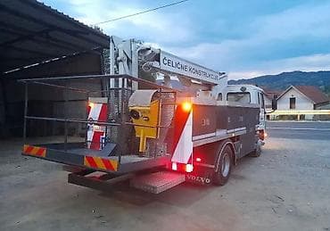 Reklamiranje, štampanje: Kamion sa kranom   Duzina krana 25m   Tovarni prostor 6.30 m x 2.5m    — 3