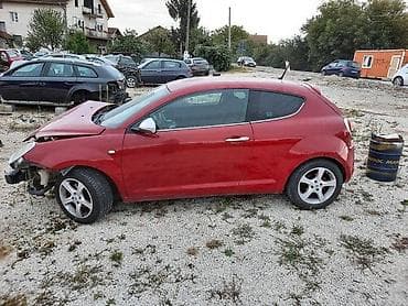 fiat s: ALFA ROMEO MITO - KOMPLETAN AUTO U DELOVIMA | Mito crvena boja — 2